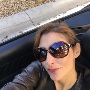 Meet your Posher, Janet